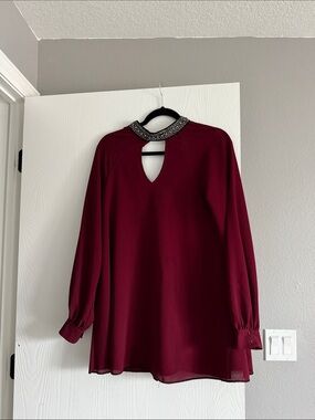 Women's Embellished Collar Long-Sleeve Dress in Wine